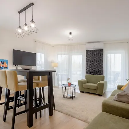 아파트 Admiral Luxury Studio Apartman By Bltn *